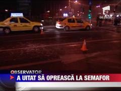 A uitat sa opreasca la semafor!