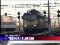 Trenuri blocate