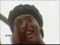 Ronaldinho si-a facut-o cu mana lui