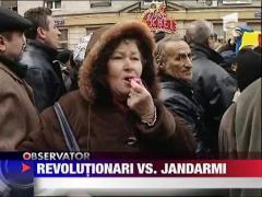 UPDATE / Scandal in Piata Universitatii