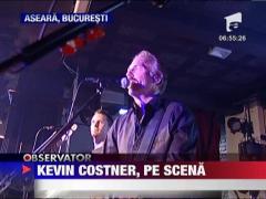 Kevin Costner a cantat pentru bucuresteni