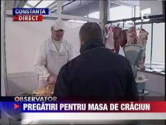 Pregatiri pentru masa de Craciun