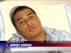 UPDATE / Injunghiat in curtea liceului