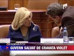 UPDATE / Premierul Emil Boc, huiduit in plenul Parlamentului