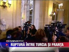 Turcia si-a suspendat cooperarea politica si militara cu Franta