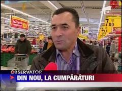 Hipermarketurile s-au redeschis
