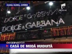 Casa de moda huiduita la Hong Kong