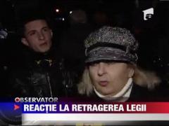 Bucurestenii s-au strans in Piata Univeristatii ca sa sustina SMURD