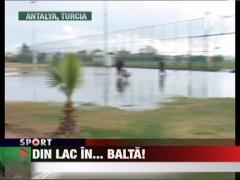 Ploile au dat peste cap programul Nationalei