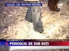 A scapat masina de sub control din cauza poleiului