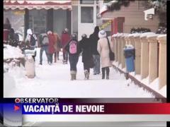 UPDATE / Mii de scoli au fost inchise din cauza gerului