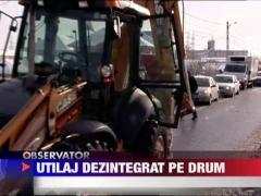 Trafic blocat din cauza unui utilaj de deszapezire