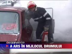 I-a ars masina in mijlocul drumului