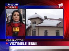 O eleva a ajuns la spital dupa ce zapada de pe scoala a cazut peste ea