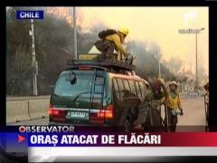 Cartier rezidential atacat de flacari