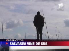 Marinari salvati din aer