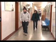 A trait 44 de ani cu un termometru in plamani