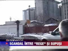 Regele rromilor huiduit de supusi