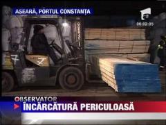 O nava incarcata cu cherestea era sa se rastoarne in Portul Constanta