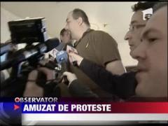 Presedintele Traian Basescu, huiduit in timpul discursului din Parlament