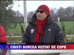 Cristi Borcea vizitat de copii