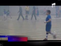 Imagini incredibile la un meci de fotbal dintre doua echipe de juniori