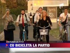 Theodor Paleologu, cu bicicleta la partid
