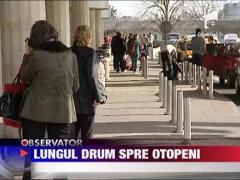 Cursa low cost cu avionul se scumpeste de duminica