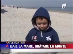 Constantenii au facut prima baie in mare