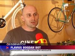 Romanii dau masinile pe biciclete