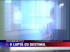 Un baietel s-a nascut fara intestine