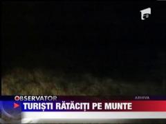 UPDATE / Patru turisti au ramas blocati pe munte