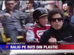 Raliu pe roti din plastic