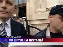 Sorin Ovidiu Vintu a fost la judecata intr-un carucior