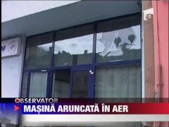 O masina a fost aruncata in aer cu un dispozitiv artizanal