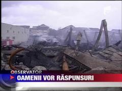 Incendiul de la complexul comercial din Iasi nu a fost inca stins dupa 40 de ore!