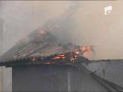 Incendiu la un depozit al unei foste exploatari miniere