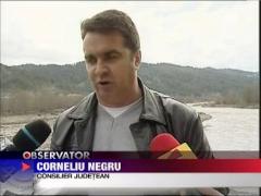 UPDATE /  Necazurile localnicilor izolati din Vrancea continua