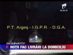 Membrii retelei de petrol faceau livrari la domiciliu
