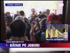 S-au imbrancit pentru a obtine un job