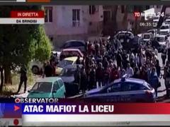 UPDATE / Atac mafiot la un liceu din sudul Italiei