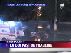 IMAGINI SOCANTE! Spulberati pe zebra! Un sofer beat a intrat intr-un grup de tineri in Iasi