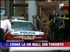 Atac armat intr-un mall din Toronto