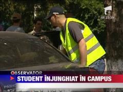 Un student a fost injunghiat in fata campusului