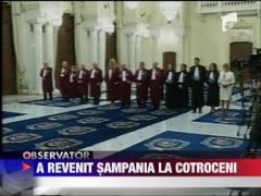 Traian Basescu i-a decorat pe judecatorii CCR