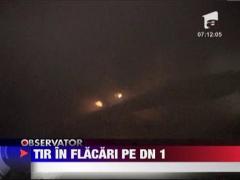 Accident grav in judetul Prahova: Un TIR  s-a rasturnat si a luat foc ‎