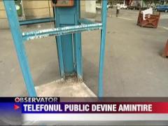 Telefonul public devine o amintire