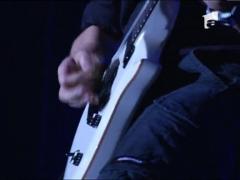 UPDATE / Dezlantuiti pe ritmuri rock