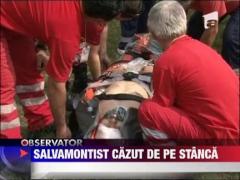 UPDATE / Salvamontist cazut de pe stanca