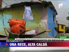 Teren de fotbal ocupat abuziv de aproximativ 800 de rromi, in Spania